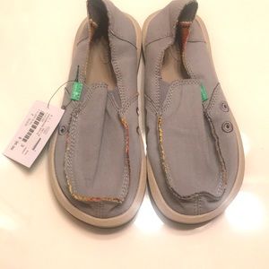 Sanuk Vagabond Boys size 3